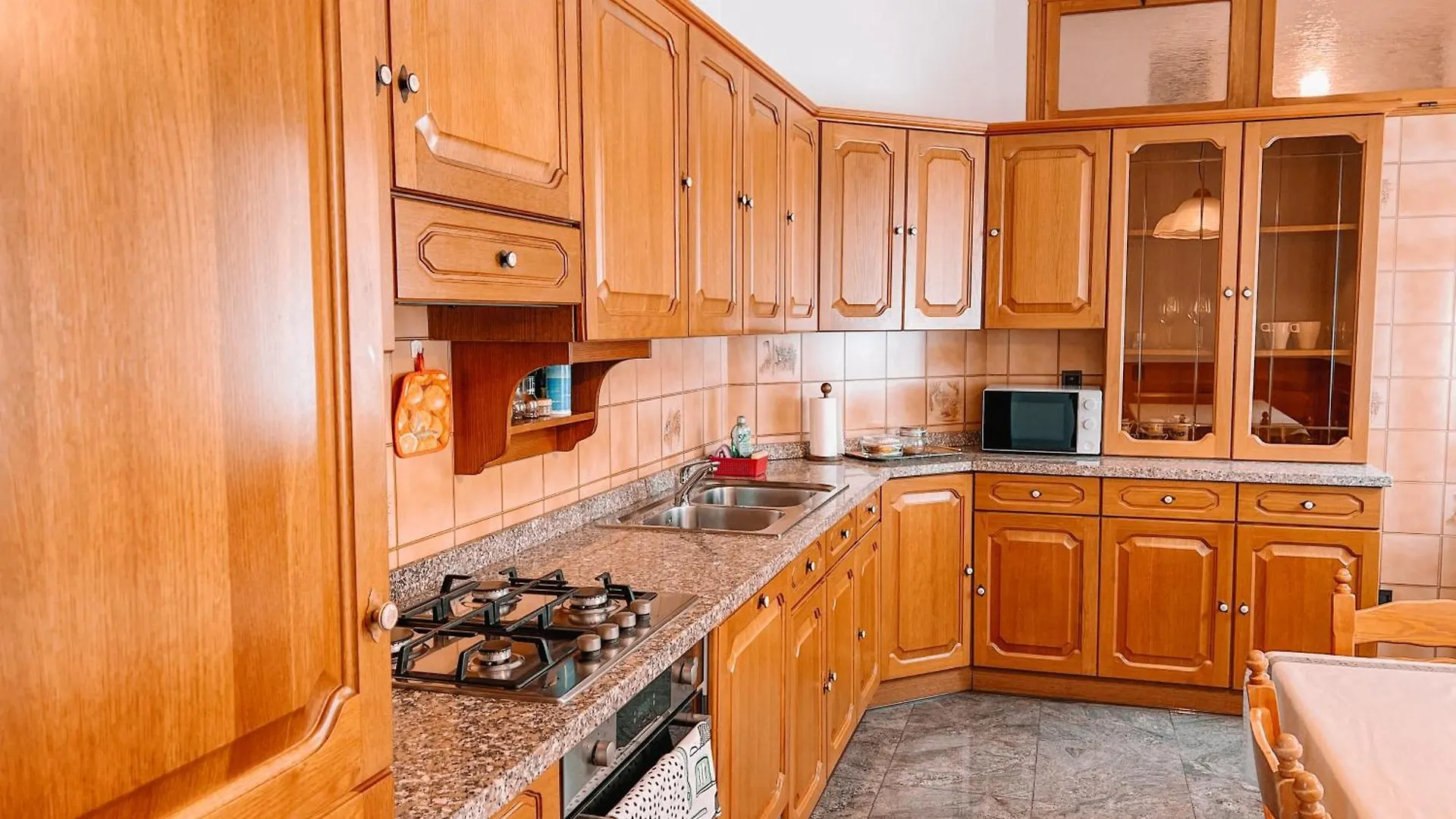 Feriehus Villa Nadya By Gardadoma Brenzone sul Garda